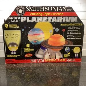Smithsonian # 2400 Astro Lab Projecting Planetarium Triple Function 1998
